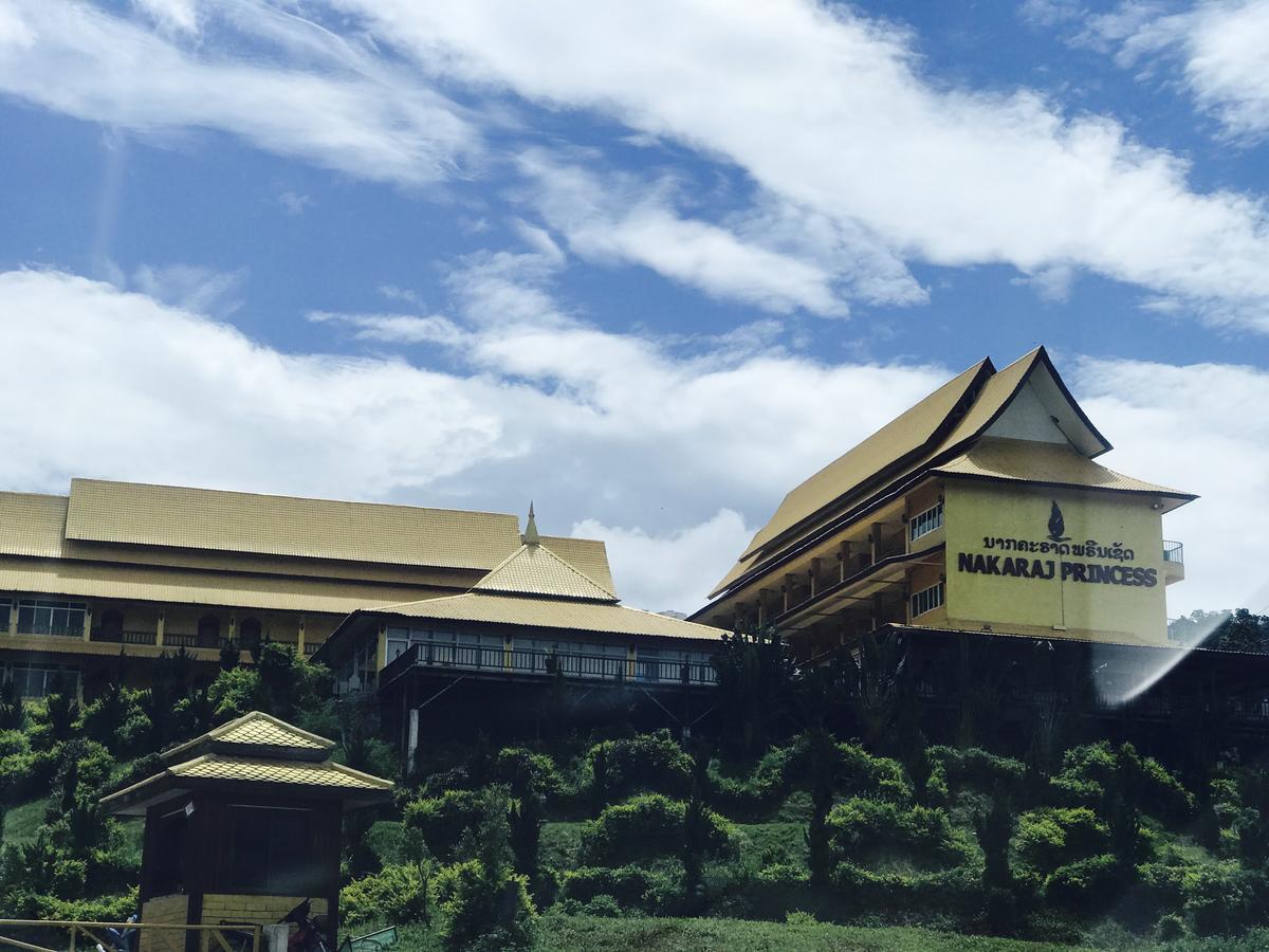 The M Bokeo Hotel Huay Xai Exterior photo